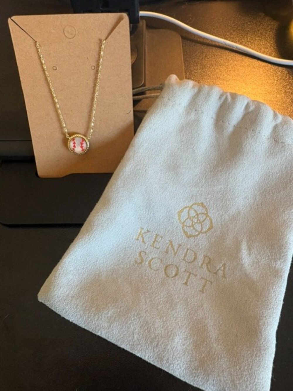 Kendra Scott (Baseball) Gold Short Pendant Necklace in Ivory Mother of Pearl - Picture 3 of 5